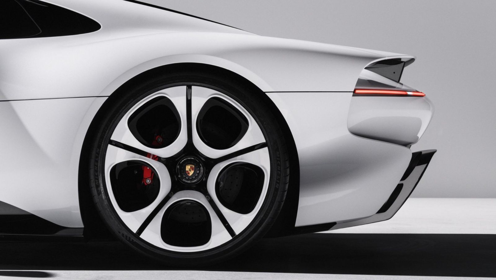 Porsche Mission S: Novi superautomobil pozicioniran iznad modela 911
