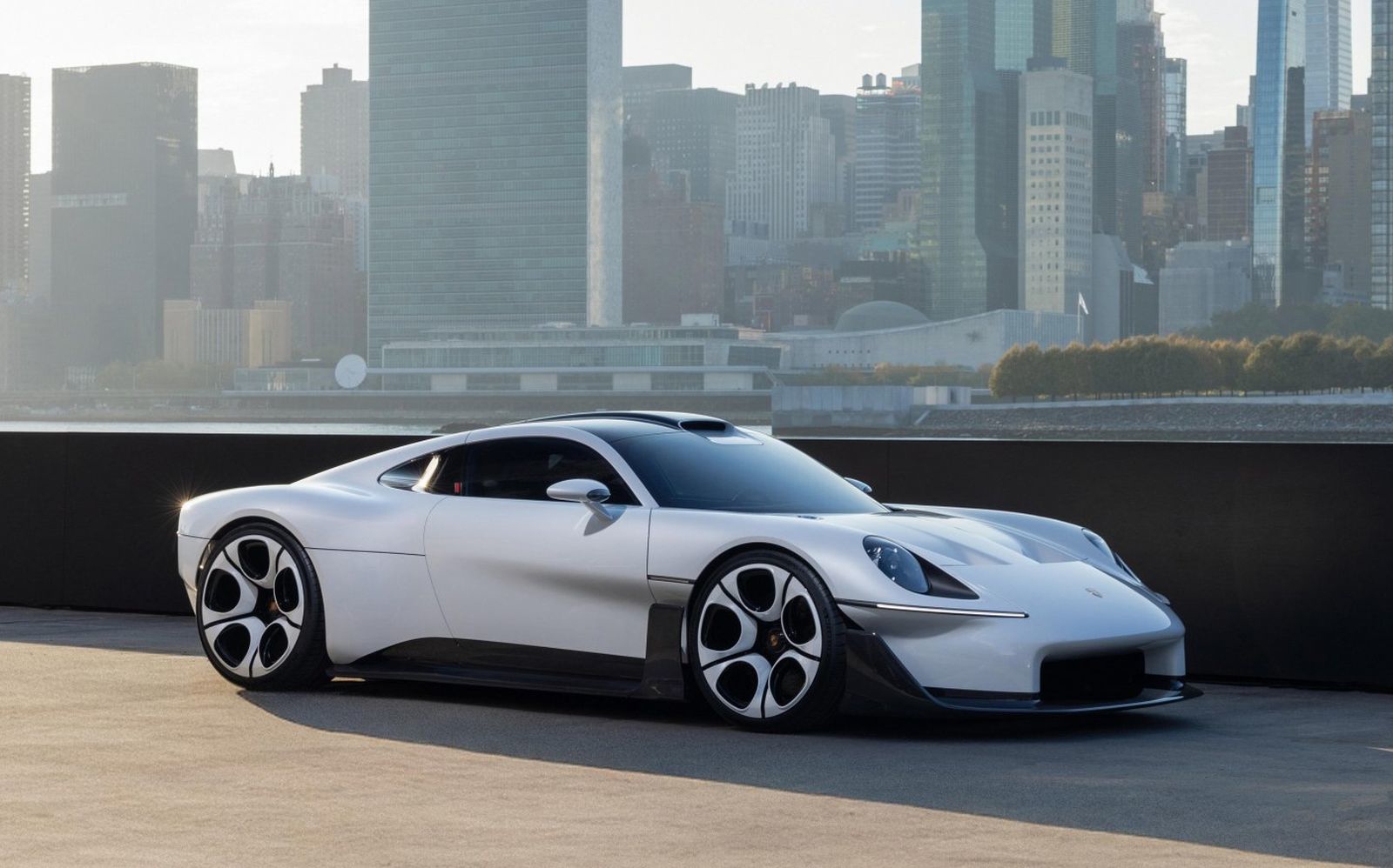 Porsche Mission S: Novi superautomobil pozicioniran iznad modela 911