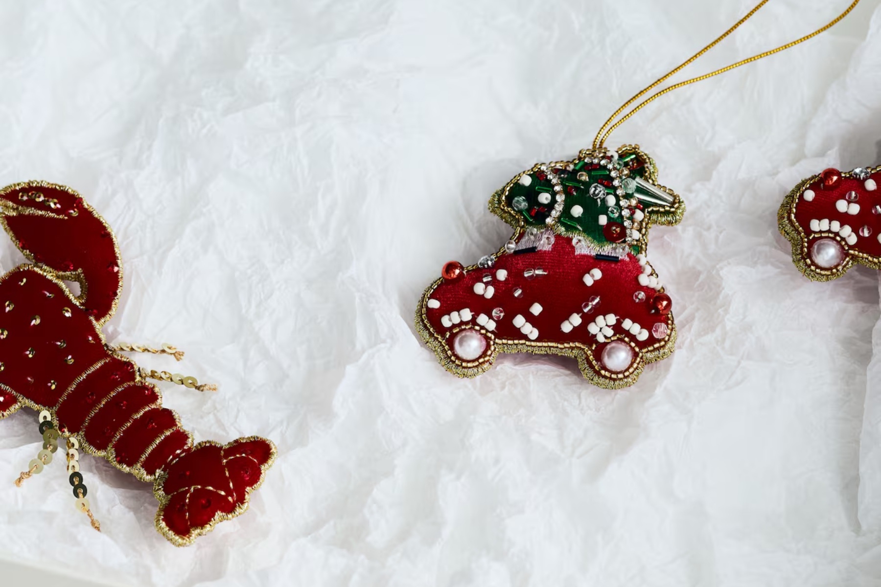 H&M izbacio božićnu kolekciju i već smo pronašli favorite 🎄