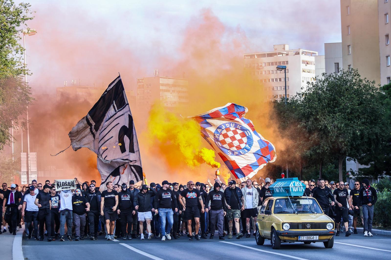 Prijavljeno 14 naci-torcidaša. Još devet hvataju, jedan bio na dopustu iz zatvora