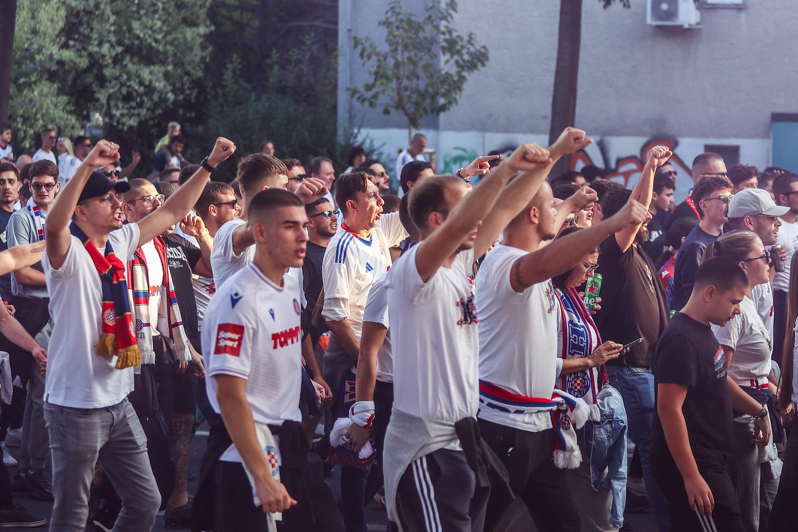 Prijavljeno 14 naci-torcidaša. Još devet hvataju, jedan bio na dopustu iz zatvora