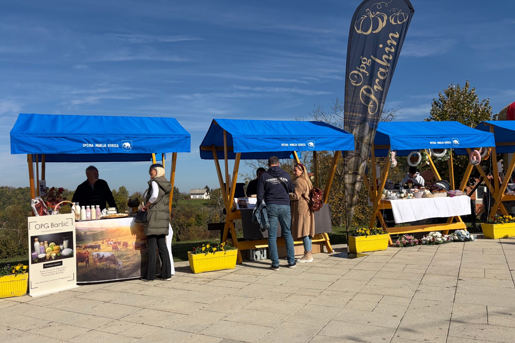Održava se manifestacija posvećena štruklima, štrudlama i kestenima. Bili smo