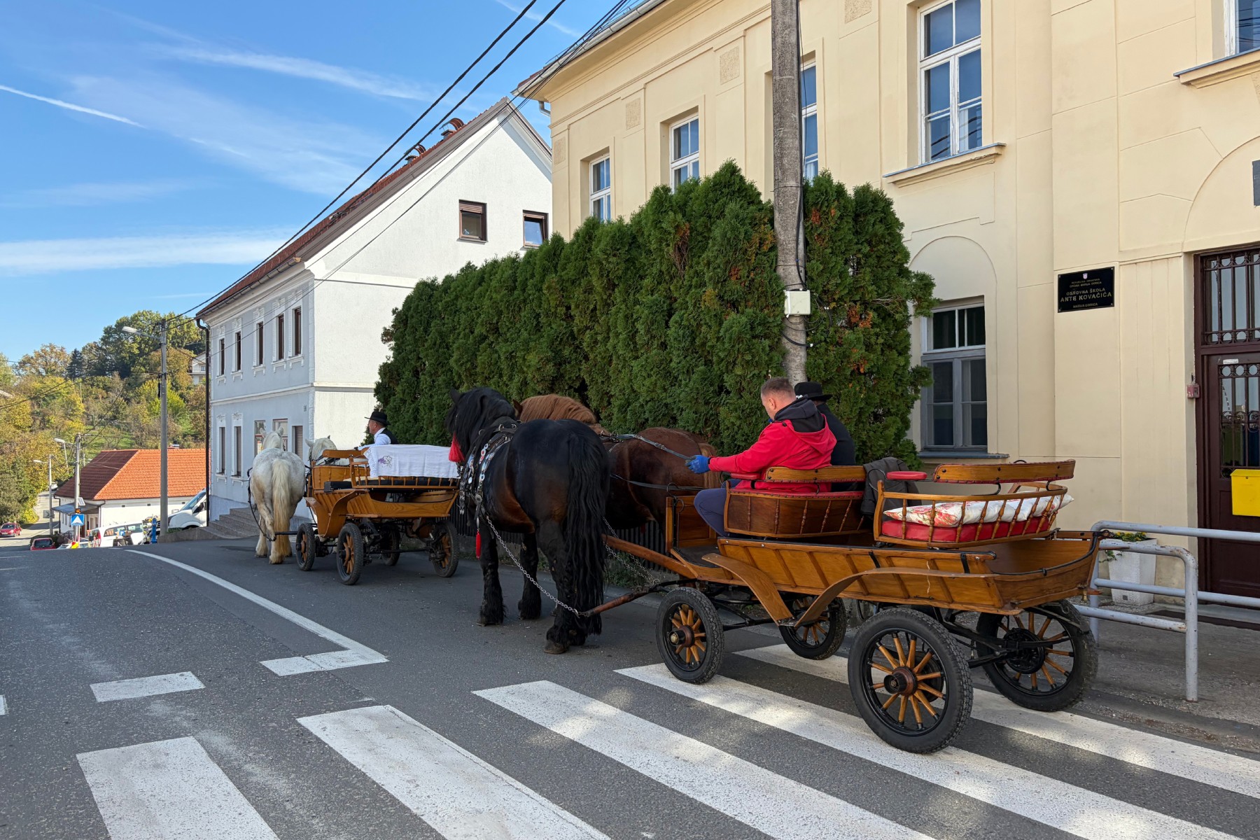 Održava se manifestacija posvećena štruklima, štrudlama i kestenima. Bili smo