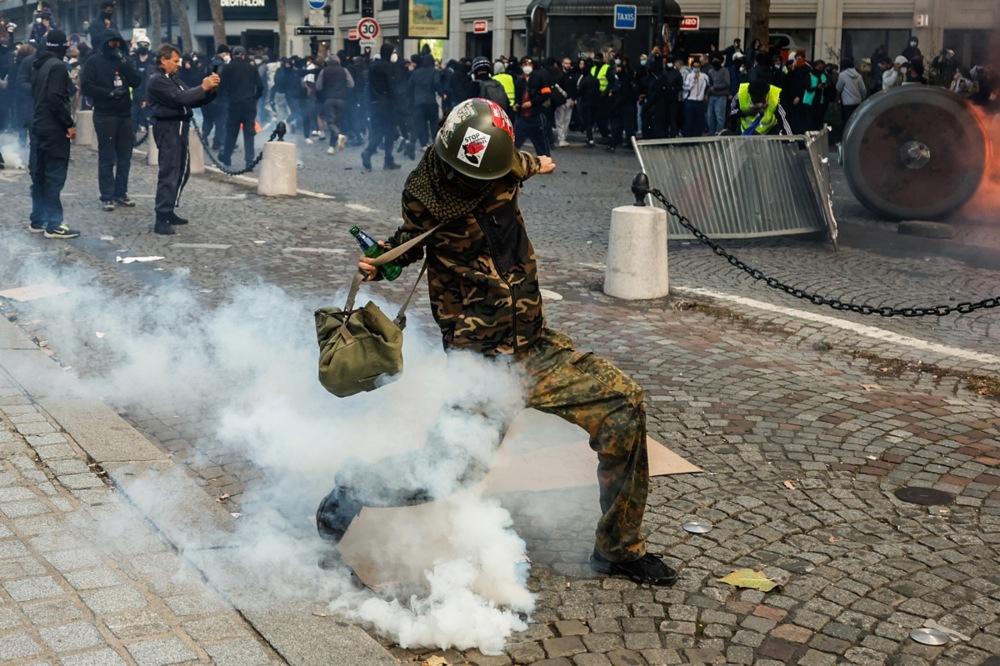 Francuski ministar policije priznao: Izgubili smo kontrolu