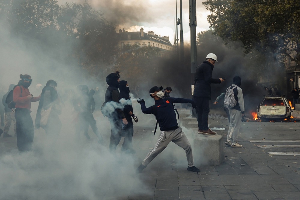 Francuski ministar policije priznao: Izgubili smo kontrolu