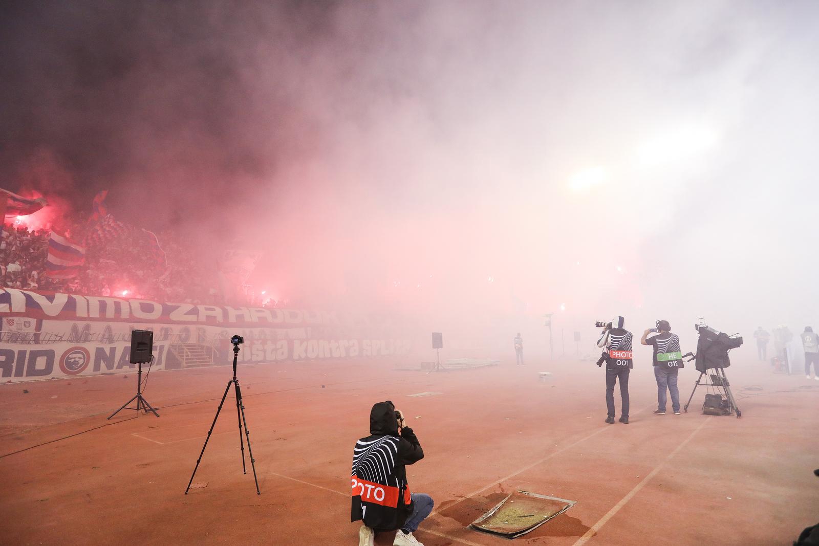 Hajduk doznao kaznu nakon divljanja Torcide protiv Ajaxa