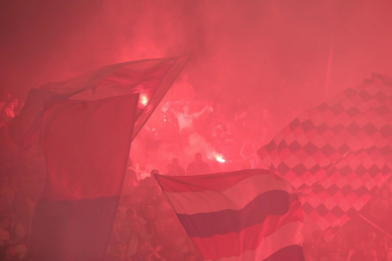 Hajduk doznao kaznu nakon divljanja Torcide protiv Ajaxa