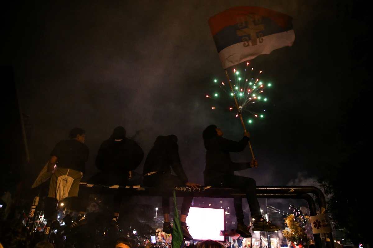 Srbija pred povijesnim izborima. Studenti okupili 150.000 ljudi u Beogradu