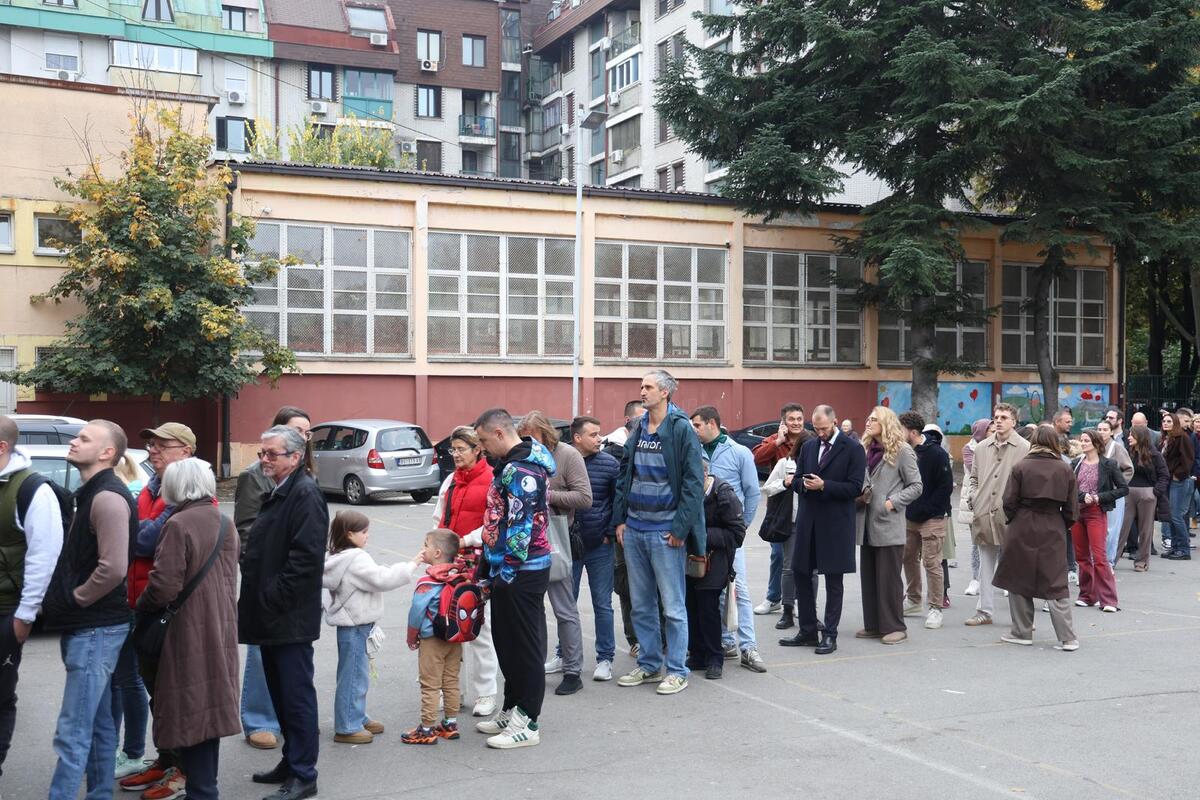 Vučić konačno došao na red. Incident u Beogradu, stigla prva procjena izlaznosti