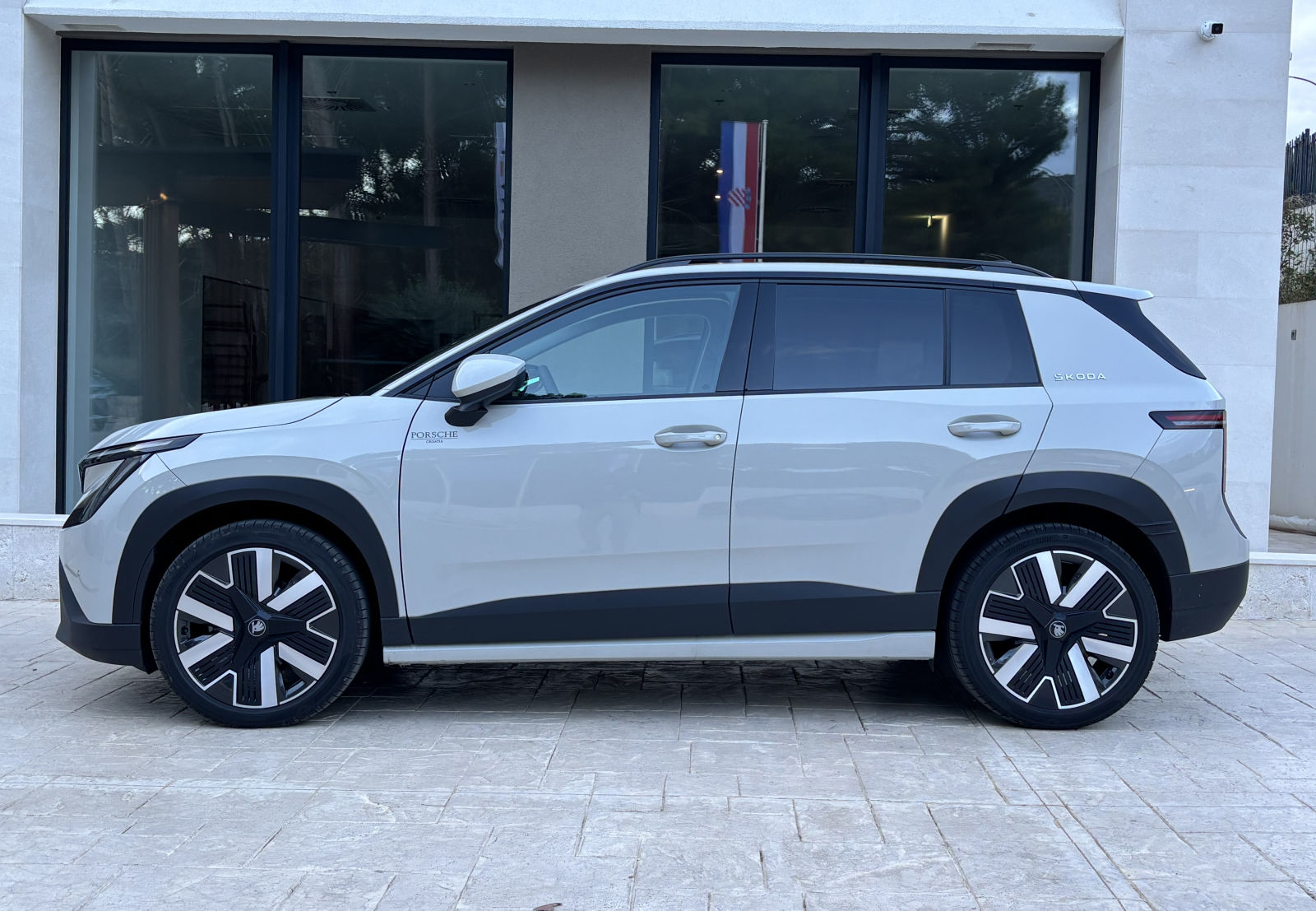 Škoda Epiq i Peaq stigli u Hrvatsku taman na poticaje. Vozili smo ih