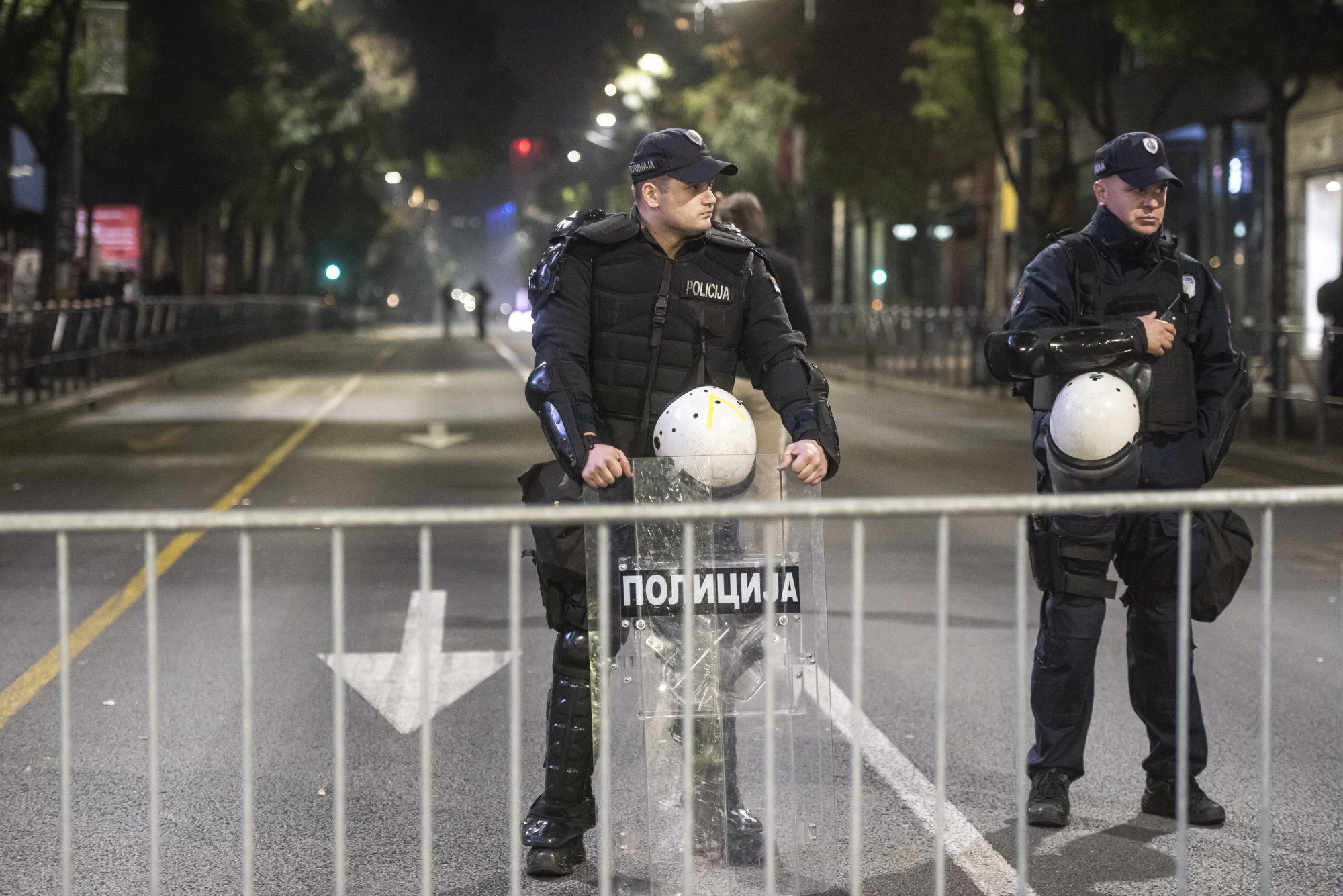 FOTO Ovo su policajci večeras kod Ćacilenda