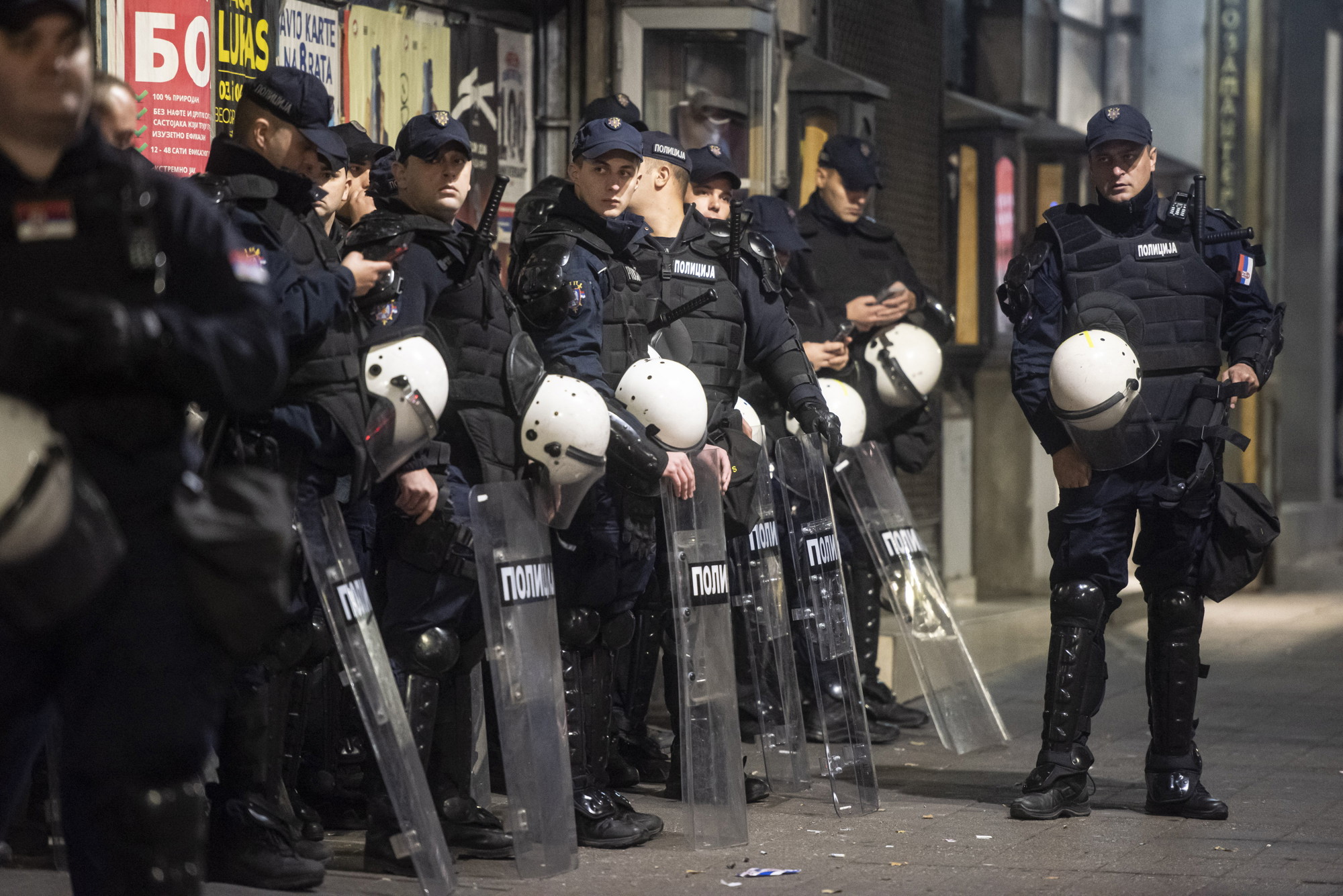 FOTO Ovo su policajci večeras kod Ćacilenda