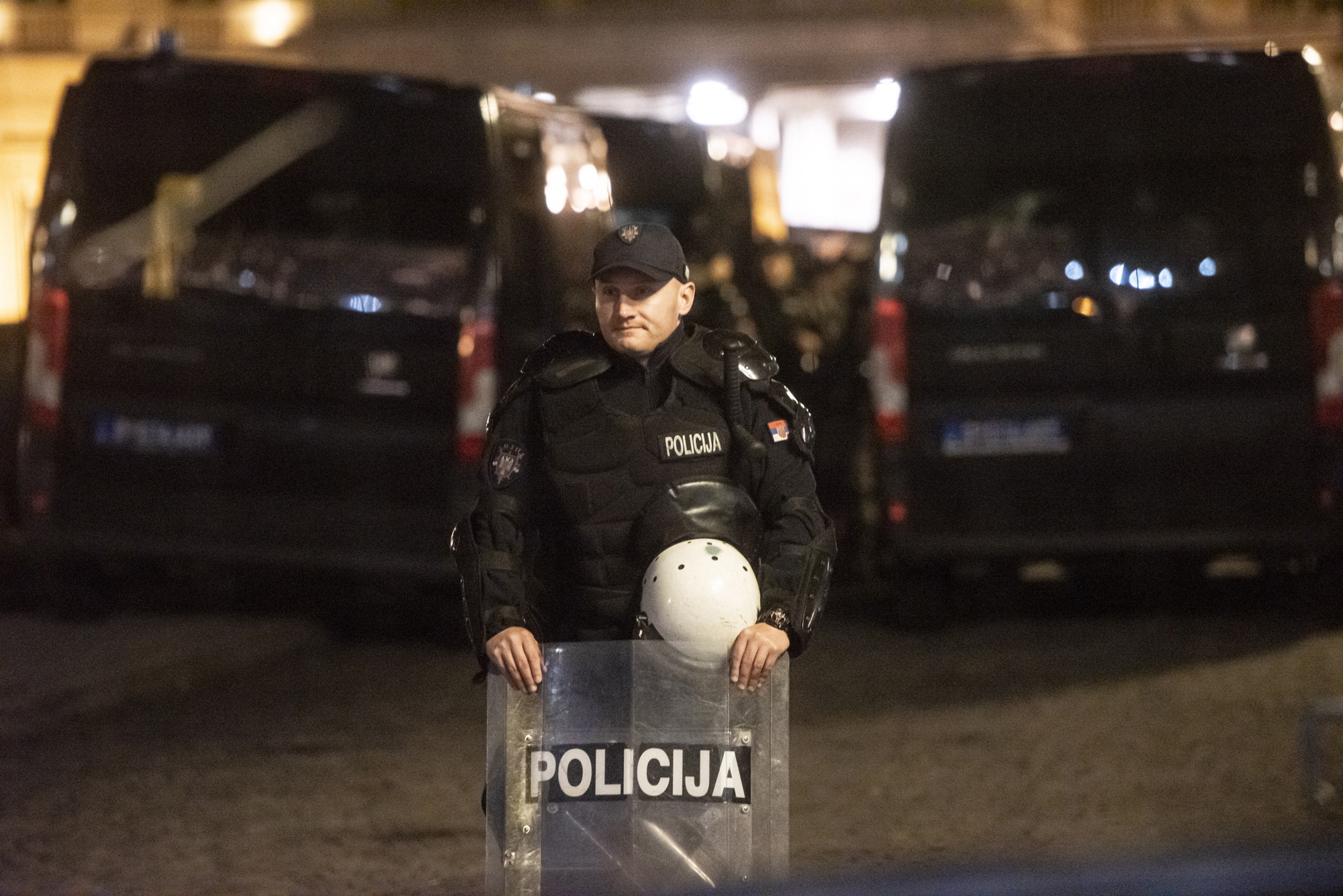 FOTO Ovo su policajci večeras kod Ćacilenda