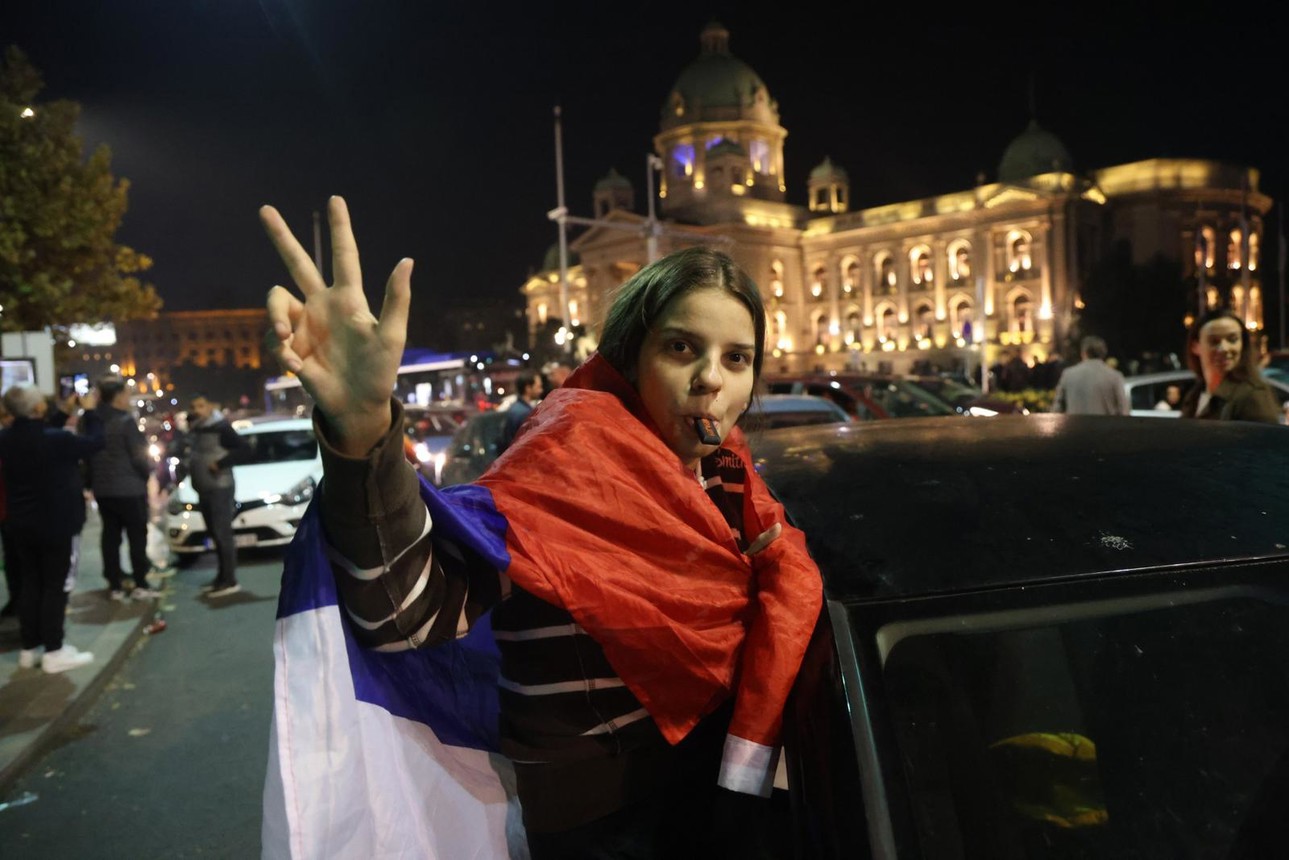 Ljudi upali u Informer, letjela jaja na Pink. Javio se Vučić