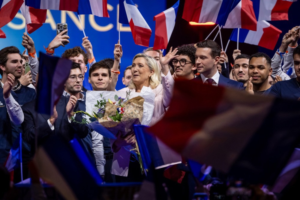Le Pen: Ne živimo kraj svijeta, nego kraj njihova svijeta