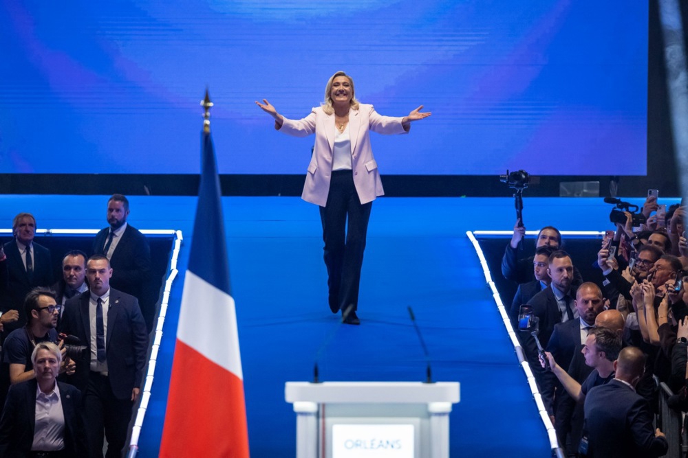 Le Pen: Ne živimo kraj svijeta, nego kraj njihova svijeta