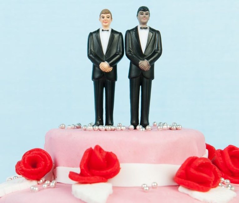 Američki Vrhovni sud odlučio u korist slastičara koji je odbio ispeći tortu za gej mladence