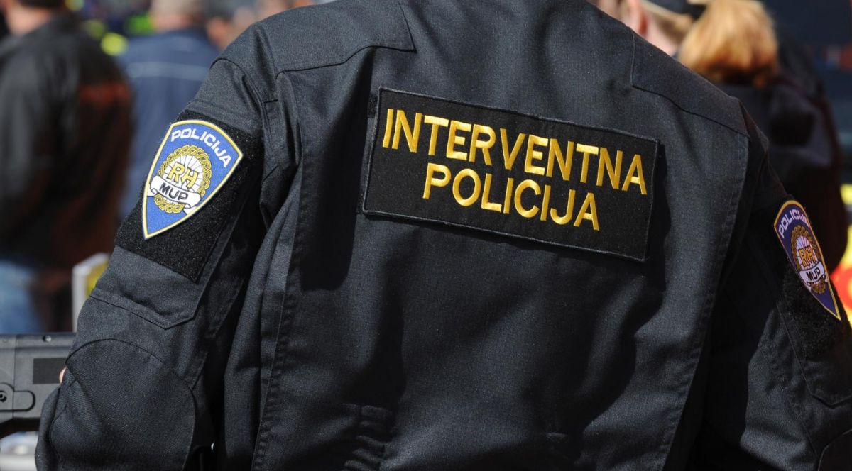 Maloljetnik kod Čakovca kamenom pogodio policajca u glavu i ozlijedio ga