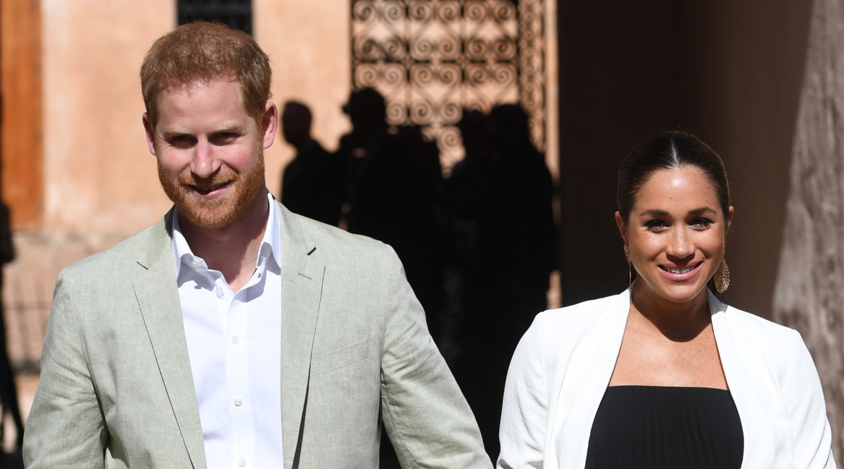 Meghan Markle savršeno sakrila trudnički trbuh u haljini koja treba svakoj ženi