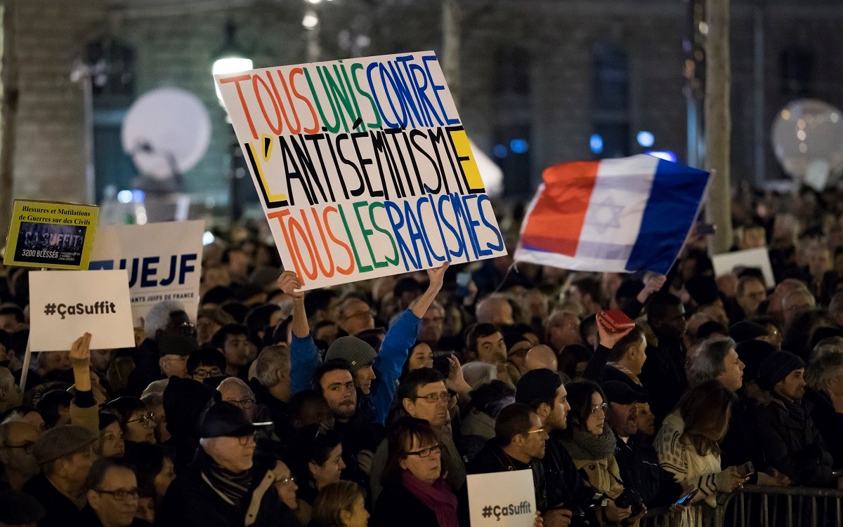 Tisuće Francuza prosvjedovale protiv antisemitizma