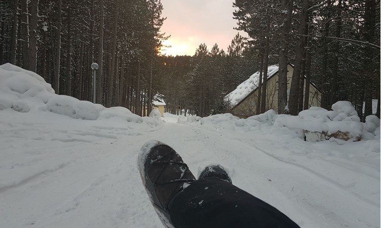 Dalmatinci i snijeg: Sve ih više skija, a nekretnine u BiH mogu naći za sitniš