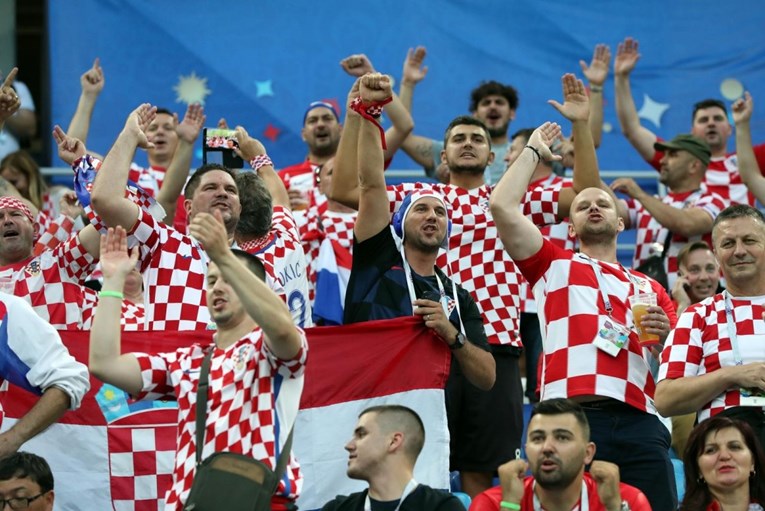 VIDEO Ludnica u Nižnjem, stadionom se orila pjesma hrvatskih navijača