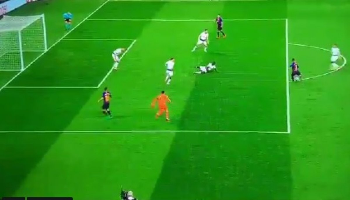 Kamo je krenuo? Tottenhamov golman poklonio vodstvo Barceloni