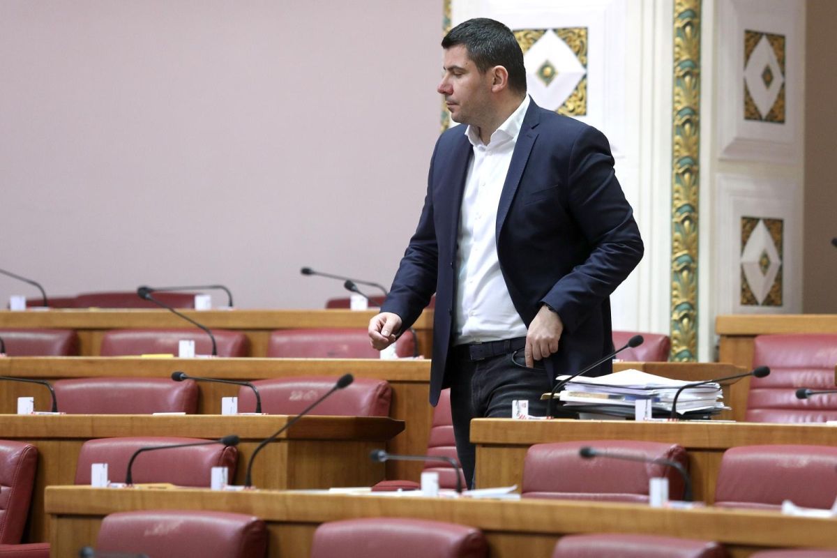 Mostovci su još u saboru, Grmoja: Odigrali smo kao reprezentacija u Rusiji