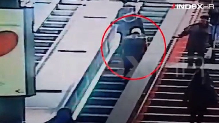 Pogledajte snimku, ženu zahvatile i srušile stepenice u Importanneu