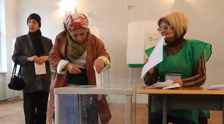 U Gruziji počeli predsjednički izbori
