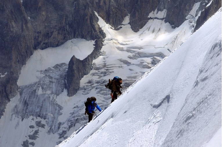 Francuska ograničava dnevni pristup Mont Blancu