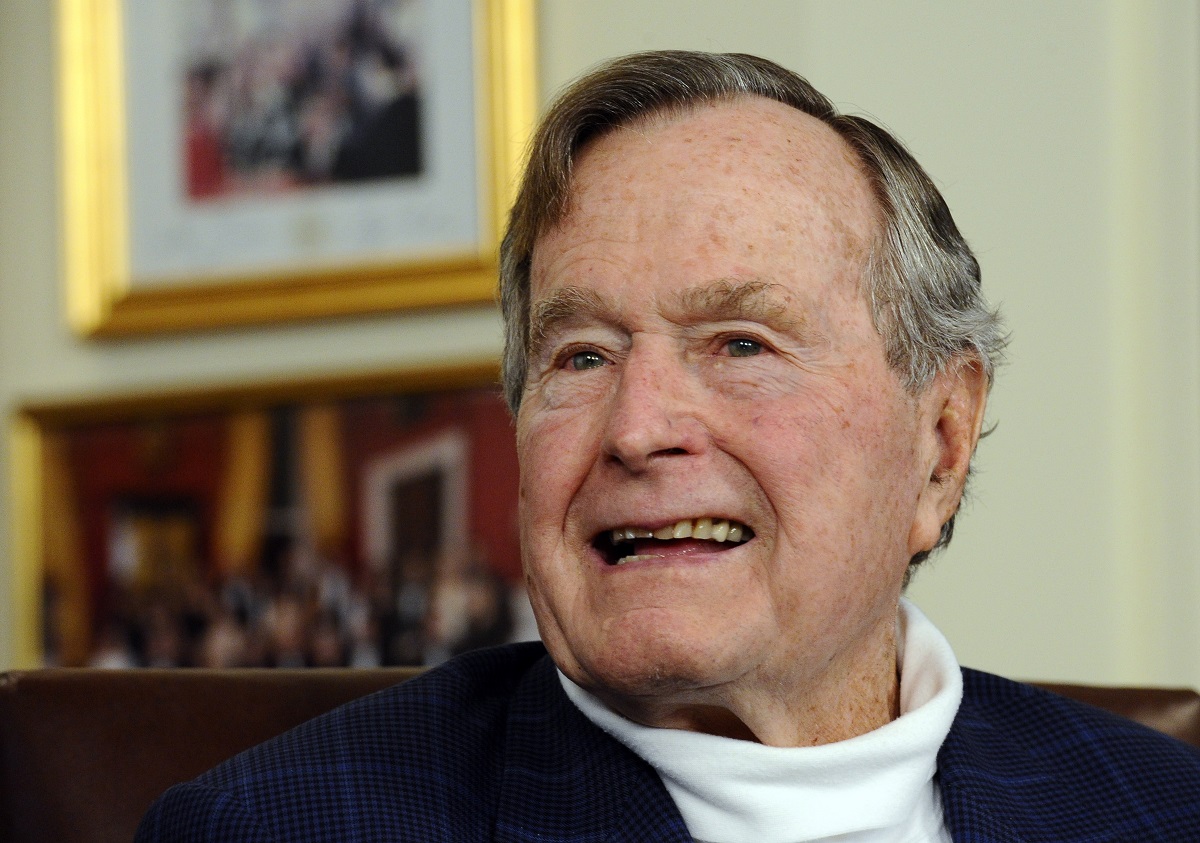 George Bush stariji izašao iz bolnice
