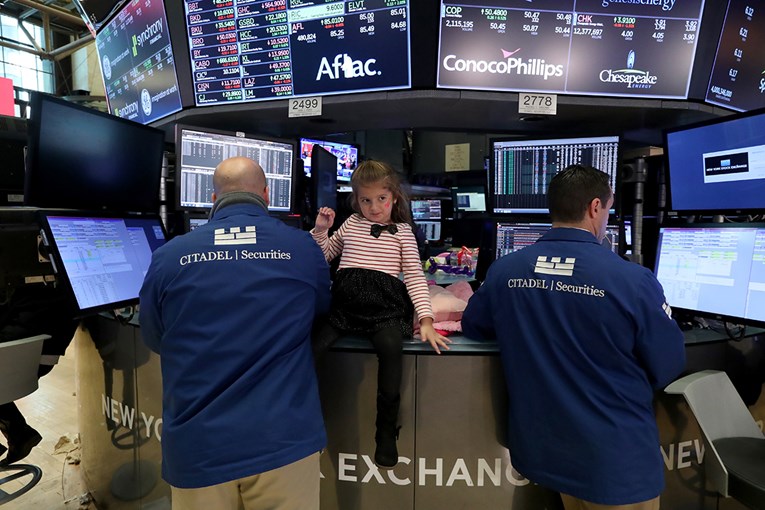 Na Wall Streetu Dow Jones i S&P 500 indeks dosegli najviše razine u povijesti