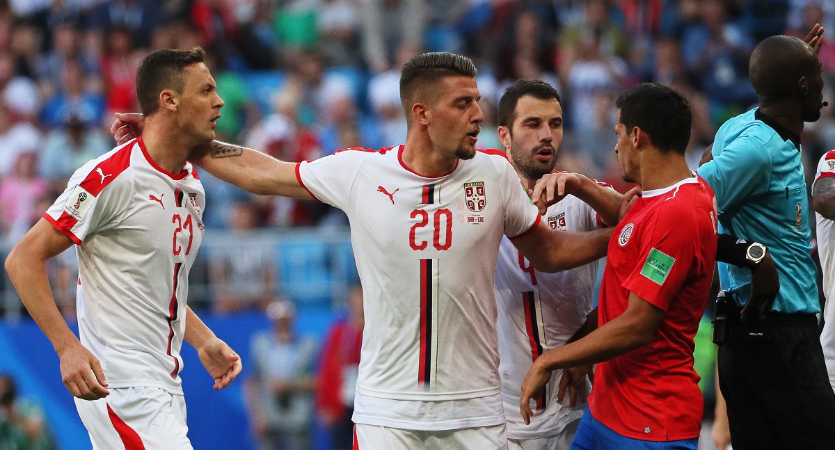 FIFA kaznila Srbe i Meksikance zbog navijača: Vikali političke i homofobne poruke
