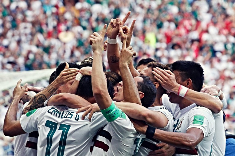 JUŽNA KOREJA - MEKSIKO 1:2 Ubojiti Meksikanci na korak do osmine finala