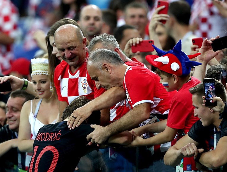 Bosanski komentator klanjao se Modriću i navijao za Hrvatsku: "Velik si, Luka, velik si"