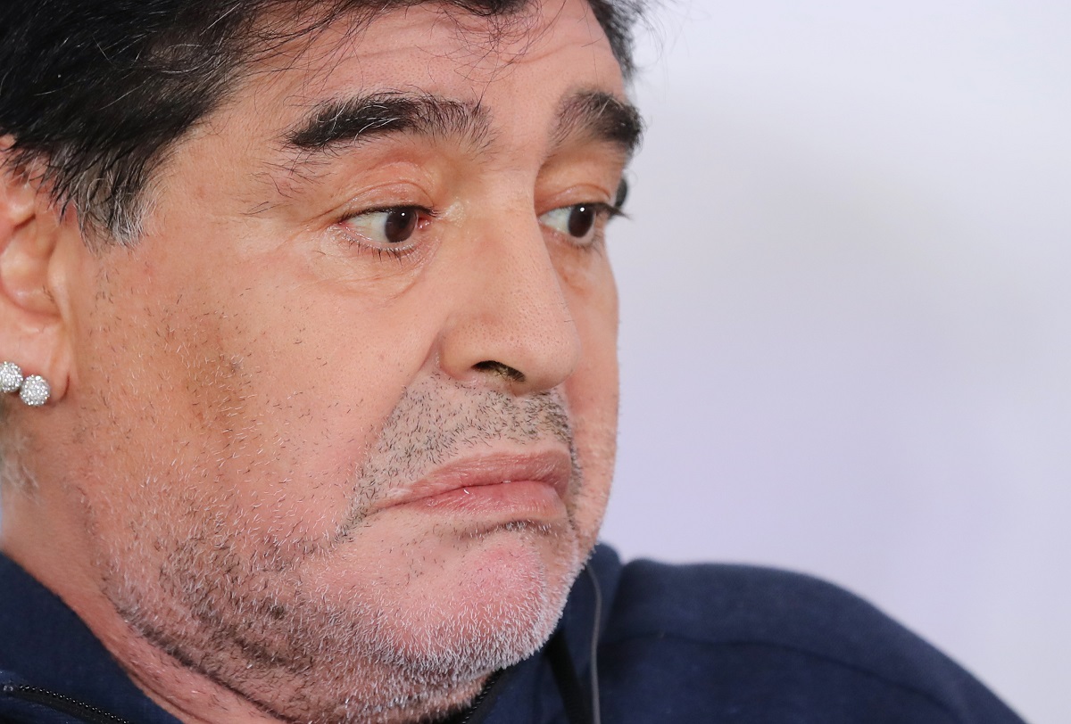 Maradona ponovno operiran