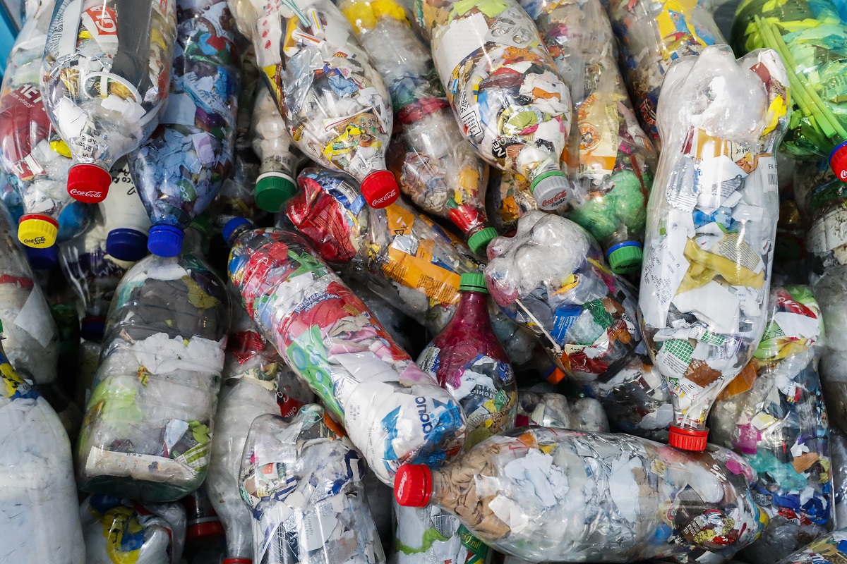 Znanstvenici otkrili čestice plastike u ljudskom izmetu
