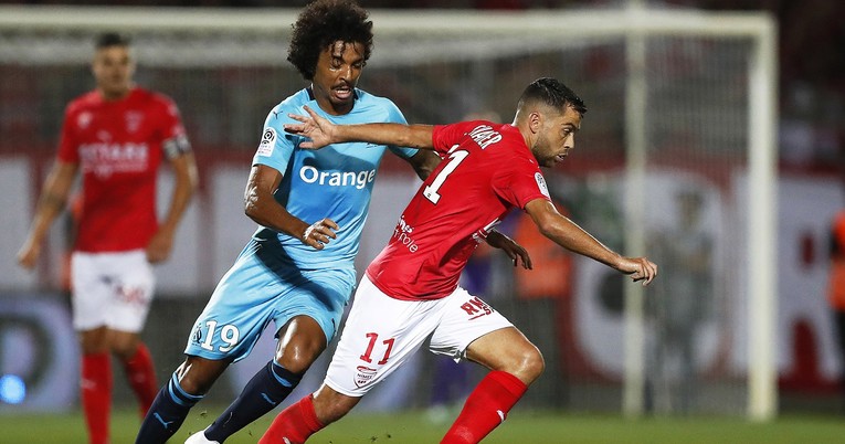 Cijela hit-momčad francuske lige u godini zaradi koliko Neymar u mjesec i pol