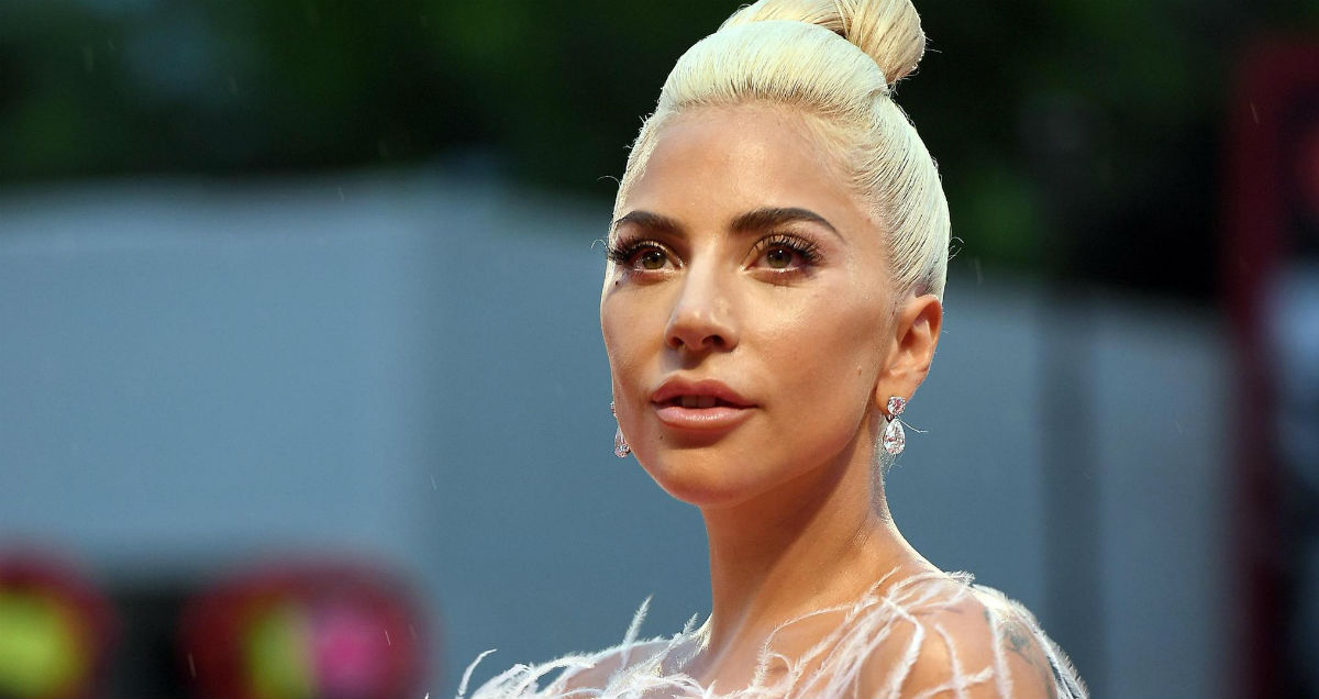 Nikad ljepša Lady Gaga pomela konkurenciju na crvenom tepihu filmskog festivala