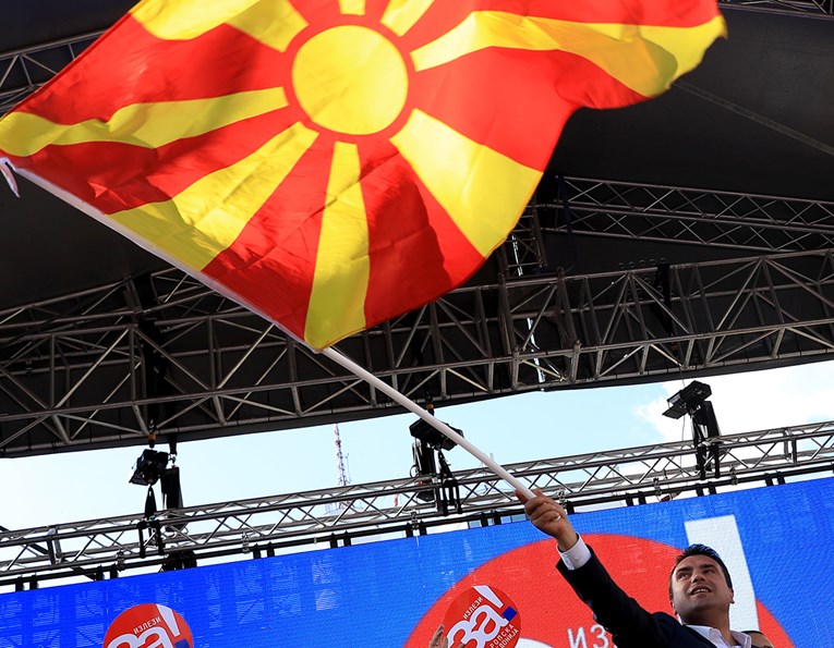 Promjena imena Makedonije sutra u parlamentu. Hoće li premijer imati većinu?