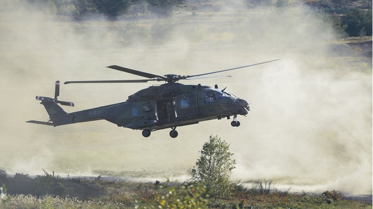 25 mrtvih u Afganistanu. Srušio se vojni helikopter