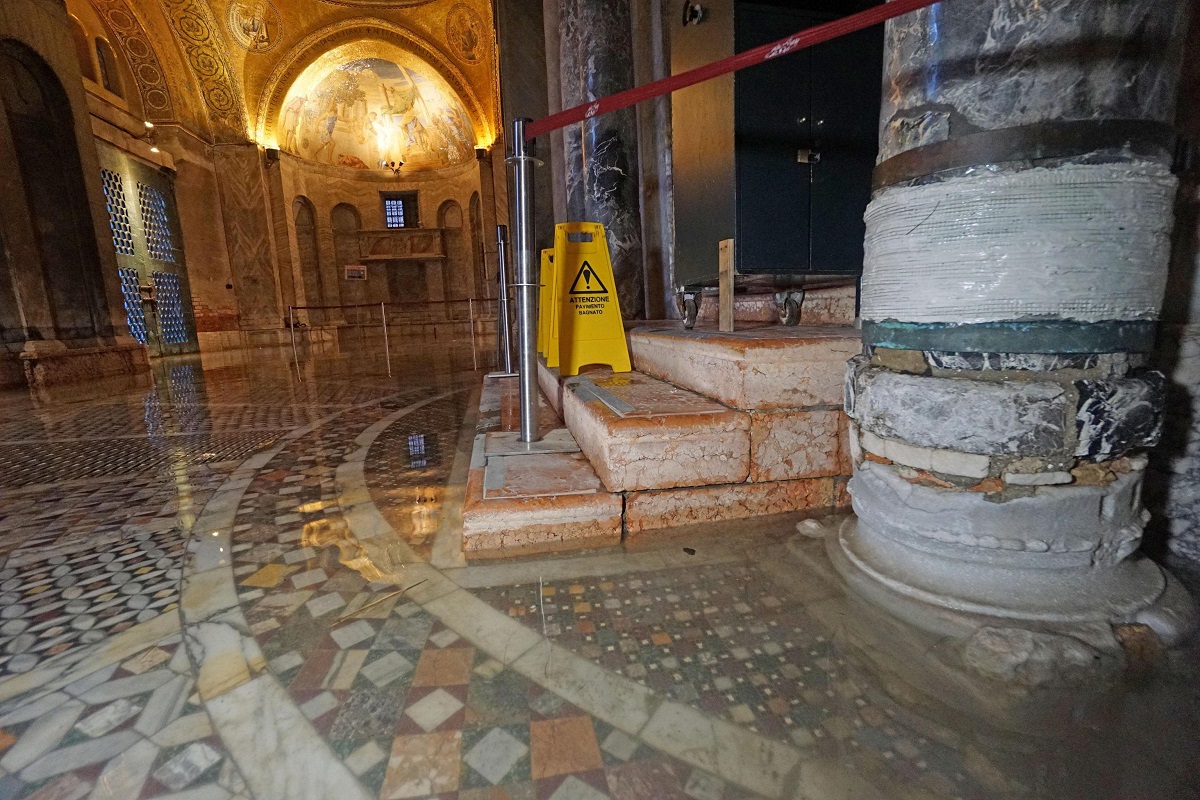 Poplava oštetila baziliku svetog Marka u Veneciji