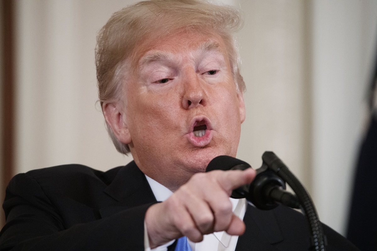 Trump napadao novinare, prijetio demokratima i ismijavao republikance