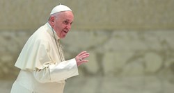 Papa Franjo rekao da podupire Svjetski sporazum o migracijama