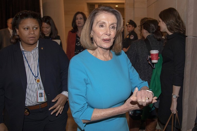 Demokrati nominirali Nancy Pelosi za predsjednicu Zastupničkog doma Kongresa
