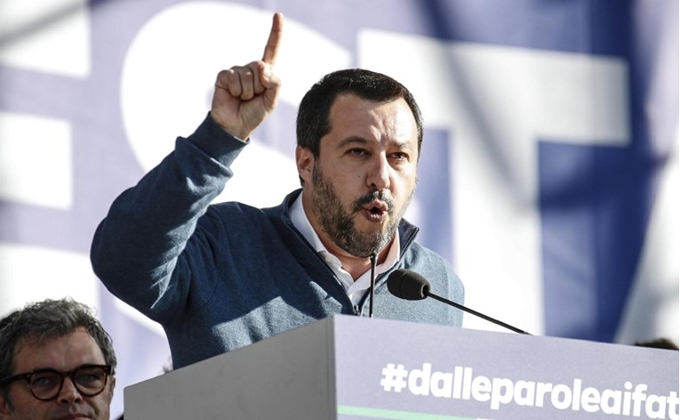 Salvini: Čini mi se da je Macron laboratorijski proizvod