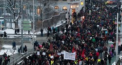 U Austriji prosvjedi protiv vlade krajnje desnice, a u Rimu za prava migranata