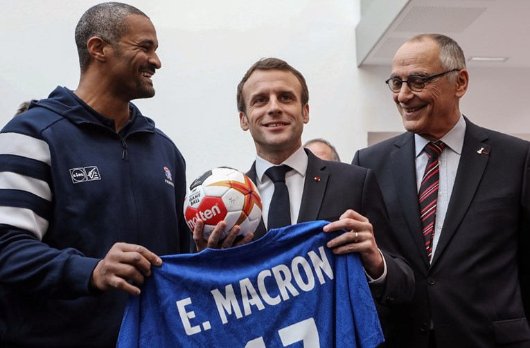 Francuski predsjednik otvorio kuću rukometa i ispratio Bleuse na SP