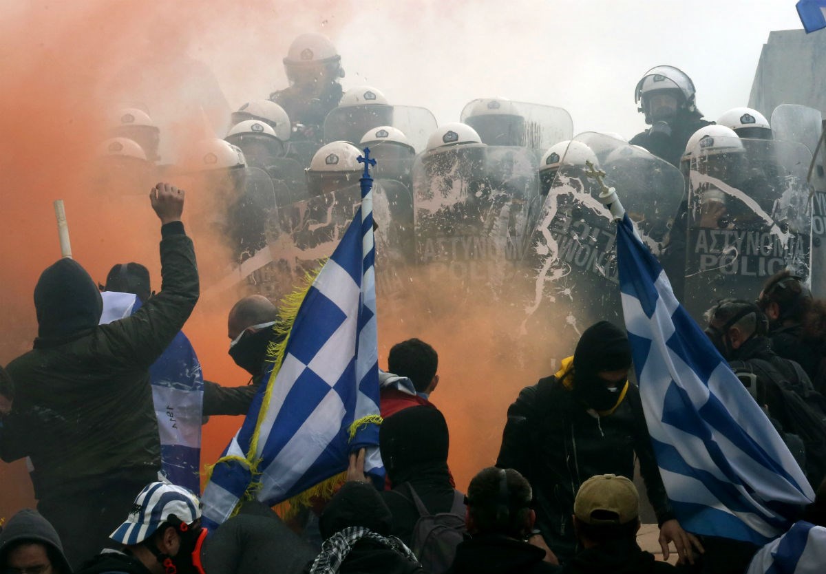 Grčki parlament tijesno izglasao povijesni sporazum o imenu Makedonije